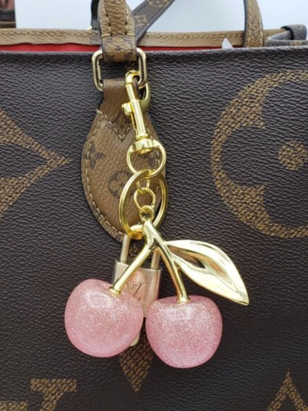 LV Gold Padlock & Key 🔒 Authentic Louis Vuitton Bag Unbranded Apple Charm